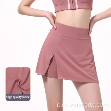 Due pezzi Donne Sport Short Short Skirt Nude Feel